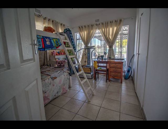 3 BEDROOM HOUSE FOR SALE IN CRESSLAWN